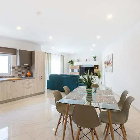 Ha2- Modern And Spacious 3 Bedroom San Ġwann
